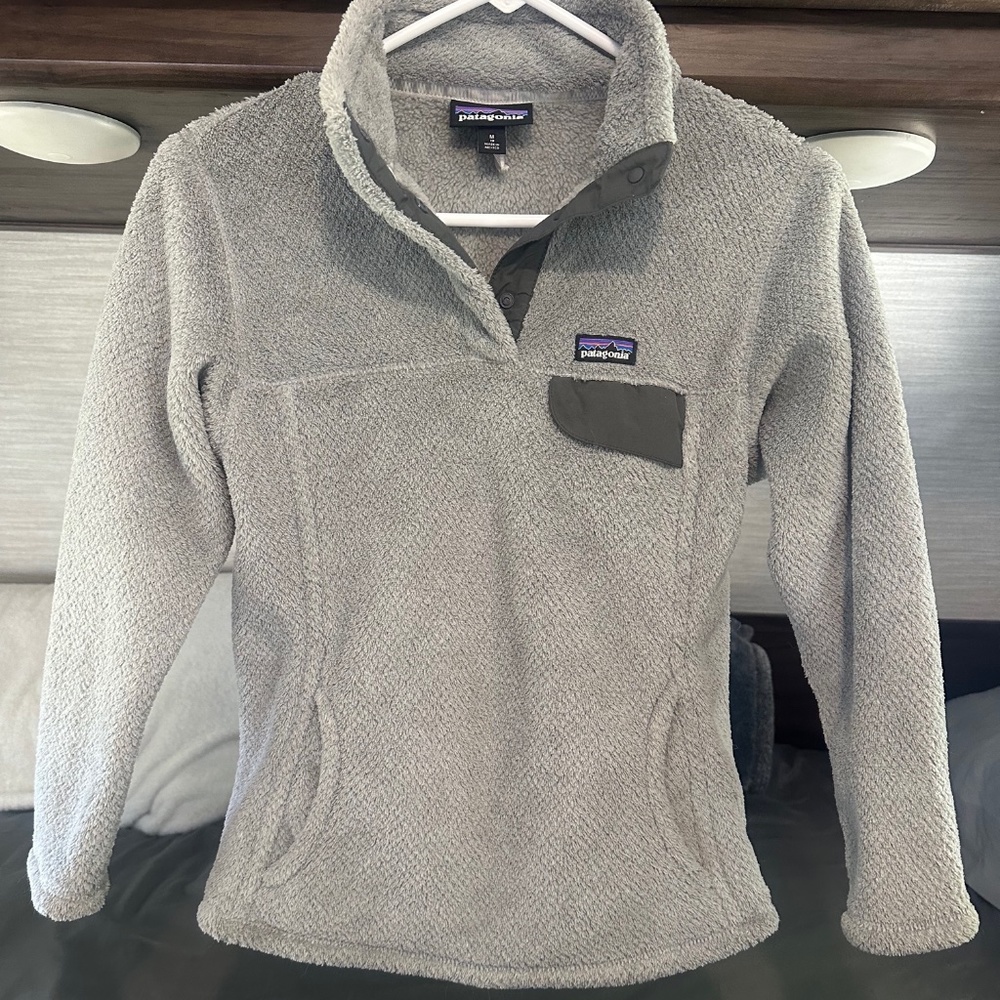 Patagonia Kid's Grey Re-Snap-T Pullover - Medium 10